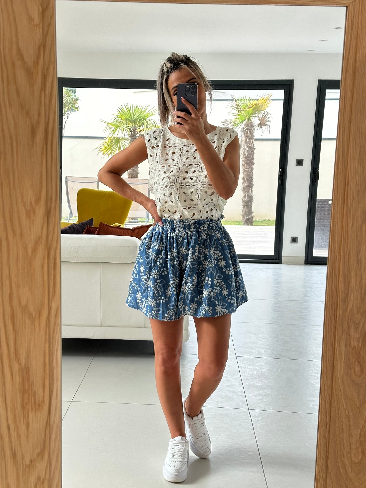 Short Eloa