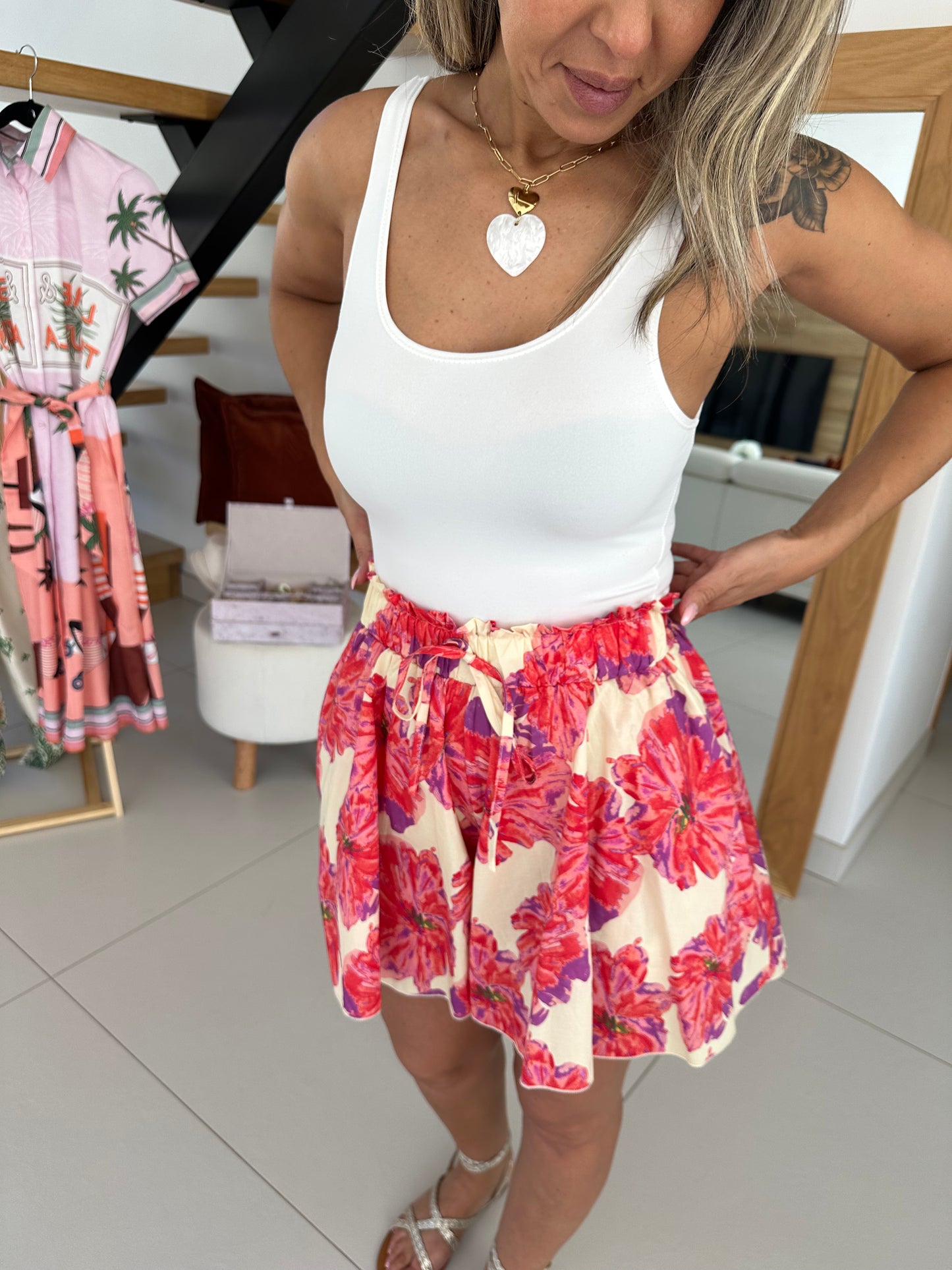 Short Lana
